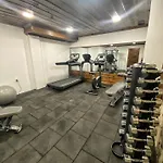 Хотел Лещен * Лещен