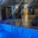 Хотел Лещен