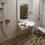 Hotel Leshten
