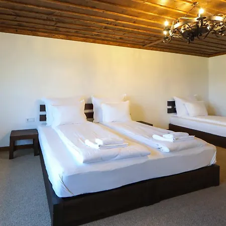 Hotel Leshten * Leshten