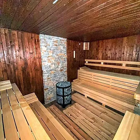 Hotel Leshten