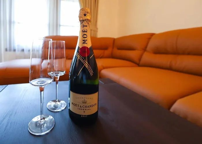 Hotel Leshten * Leshten